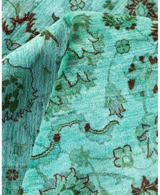 Bloomingdale's Fine Vibrance M1402 Area Rug, 8'1" x 10'2"