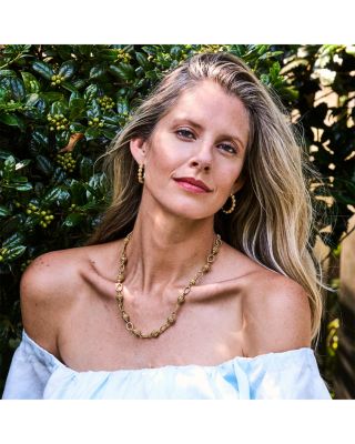 Berry Icon Hoop Earrings in 18K Gold Plated