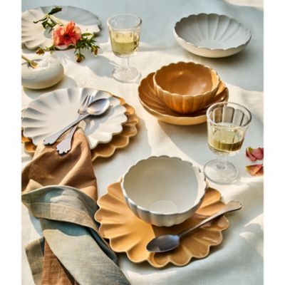 Dhalia Stoneware Collection