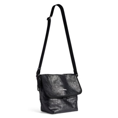 Explorer Small Messenger Bag