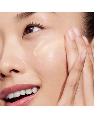Even Better Clinical Vitamin Makeup SPF 45