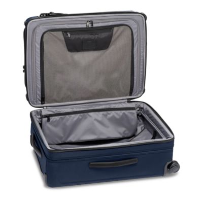 Alpha 3 Short Trip Expandable 4-Wheel Packing Case
