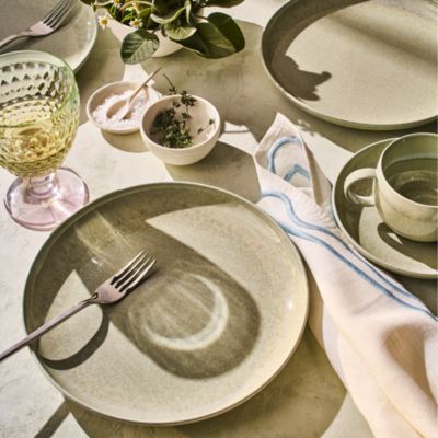 Perlemor Dinner Plate