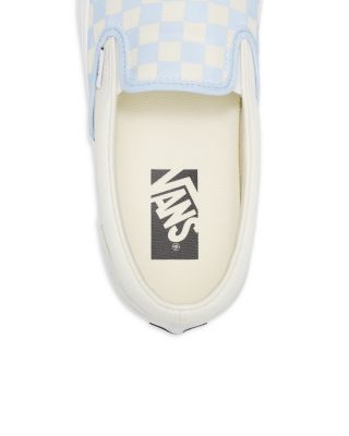 Women&#39;s LX Classic Slip On 9 Sneakers