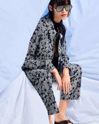 Daisy Jacquard Straight Jeans in Fancy Blue