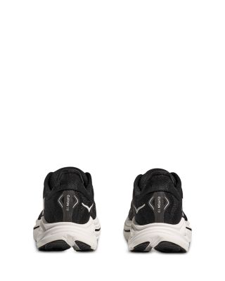 Women's Clifton 10 Sneakers in Black