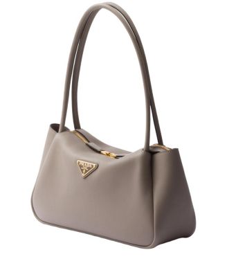 Darling Medium Leather Shoulder Bag