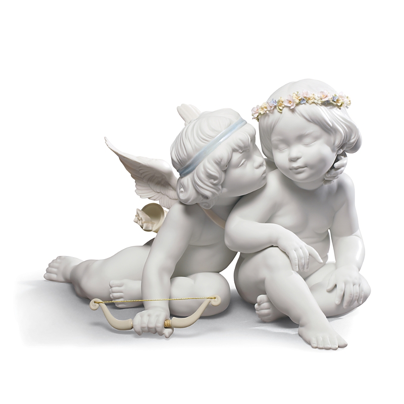 Lladrò Eros And Psyche Sculpture