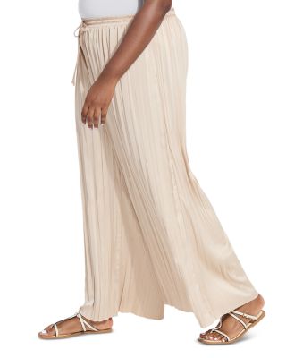 The Packable Pleated Palazzo Pants