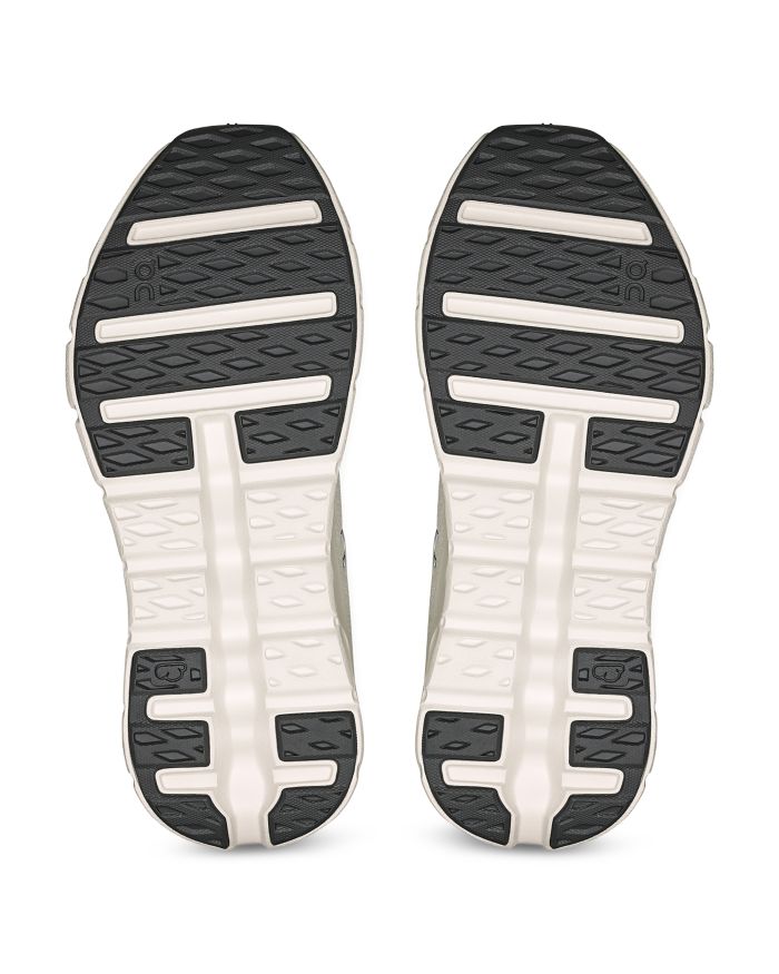 Women's Cloudtilt Low Top Sneakers