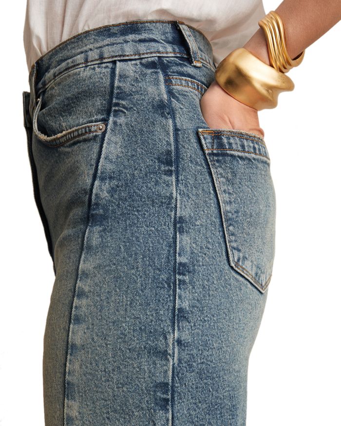 Petites Molly High Rise Barrel Jeans Mid Blue