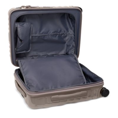 19 Degree Continental Expandable 4-Wheel Carry-On