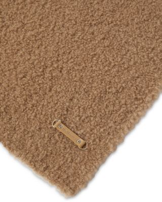 Calabra Boucl&eacute; Scarf