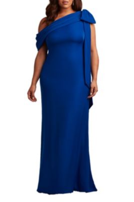 Plus Cassia Bow-Shoulder Crepe Gown