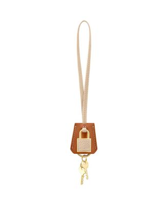 The SABR&Eacute;MOJI Padlock Charm