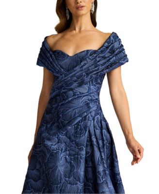 Durant Floral Jacquard Gown