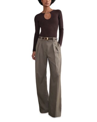 Tilly Keyhole Cut Out Top