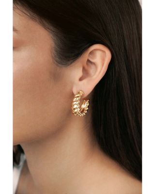 Modern Ribbed Small Hoop Earrings