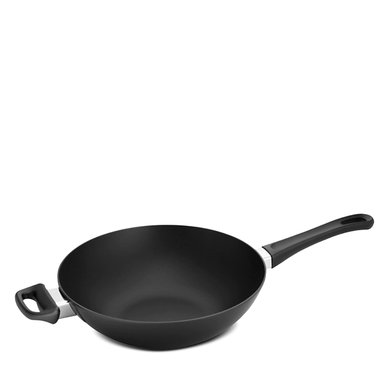 Scanpan Classic 11 Inch Nonstick Stir Fry Pan In Black