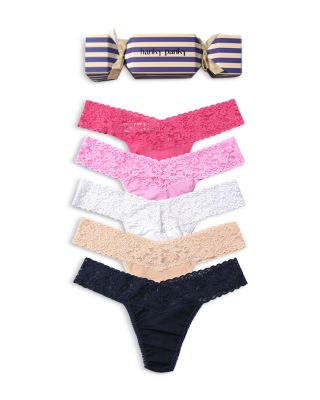 Signature Lace Low Rise Thong, Pack of 5