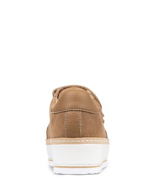 Women&#39;s Dreamboat Suede Platform Sneakers