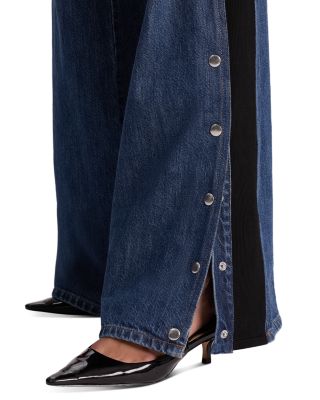 Amazing Low Rise Wide Leg Snap Trim Jeans in Cambria Vintage