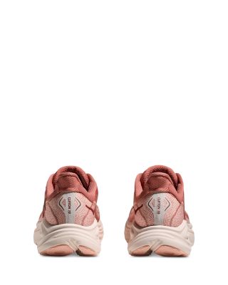 Women&#39;s Clifton 10 Sneakers in Blush
