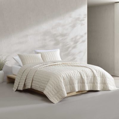 Washed Percale Solid 3 Piece Quilt Set