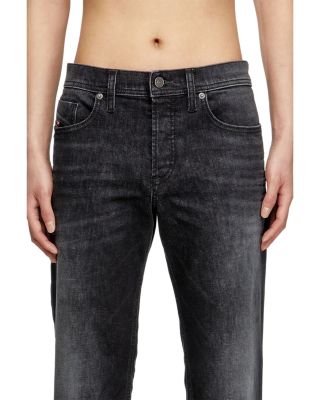 2023 D-Finitive Regular Fit Jeans in Black/Denim