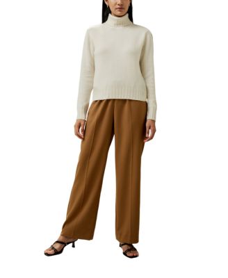 Turtleneck Sweater with Rib Hemline