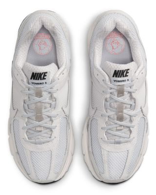 Women&#39;s Zoom Vomero 5 Sneakers