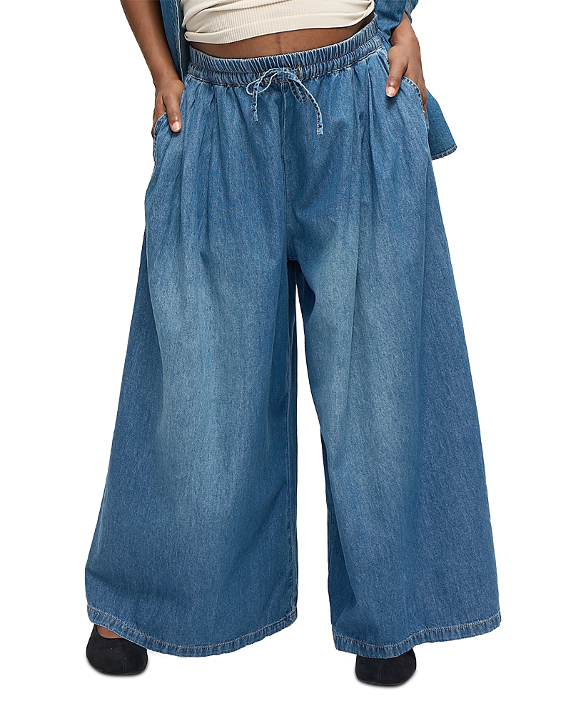 Ingrid & Isabel Wide Leg Drawstring Denim Maternity Pants in Med Wash