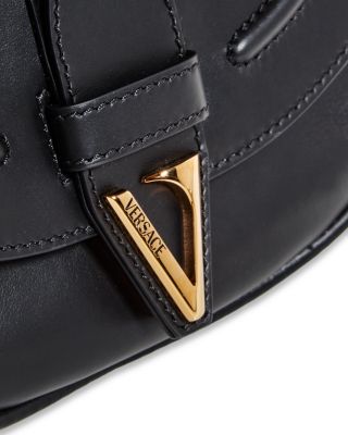 Virtus Medium Leather Shoulder Bag