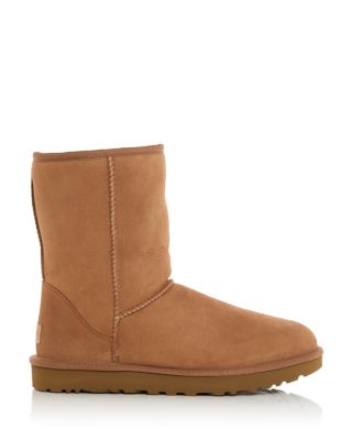 Women&#39;s Classic II Short Shearling Boots