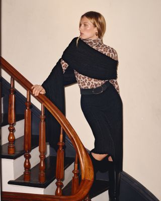 100% Cashmere Ribbed Midi Skirt - Exclusive