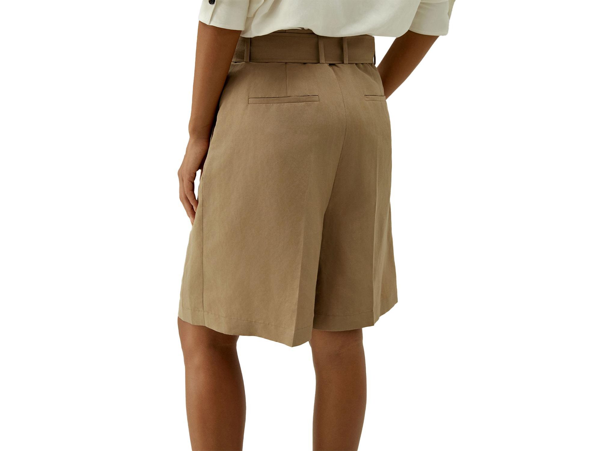 Women's Chic Silk-Linen Blend Bermuda Shorts — Image 7