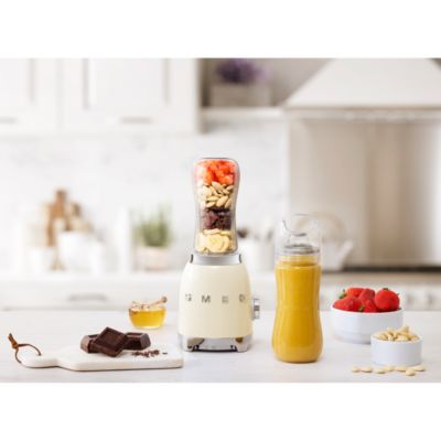 50s Retro Style Personal Blender