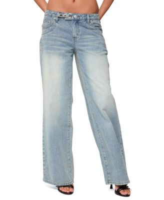  Celia Grommet Washed Low Rise Light Rinse Wash Jeans