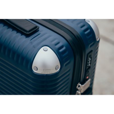 Bank Zip Deluxe Carry On Suitcase
