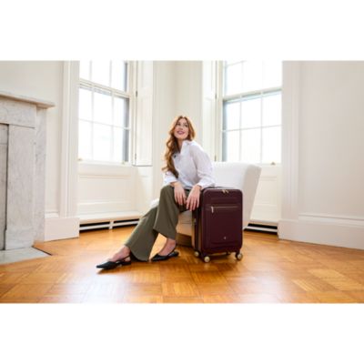 Mobile Solution 2 Expandable Carry-On Spinner