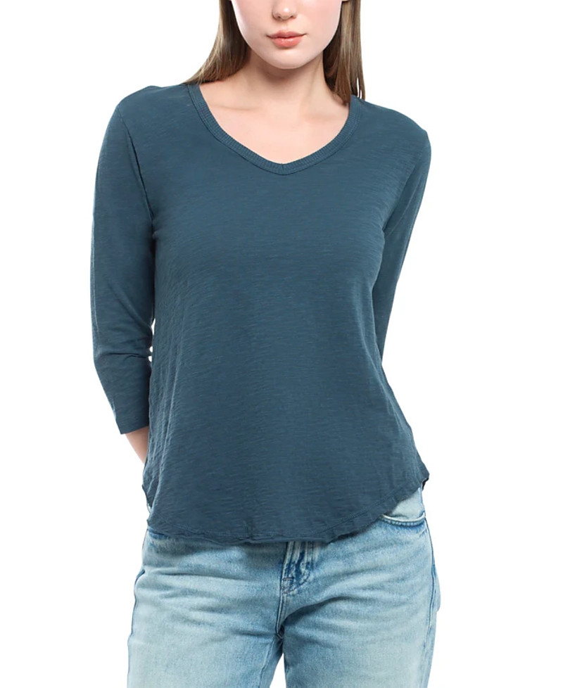 Wilt Clothing 3/4 Sleeve Raw Hem Shirttail Tee In Green