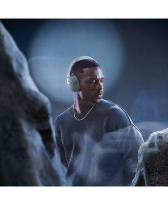 QuietComfort Headphones with Active Noise Cancellation