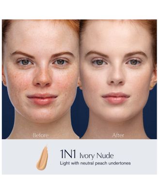 Double Wear Stay-in-Place Liquid Foundation