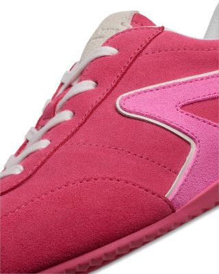 Women's Retro Runner Slim Ultra Sneakers