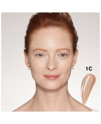 Futurist Soft Touch Brightening Skincealer 