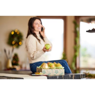 Royal Riviera Christmas Pears, 5 Lbs.