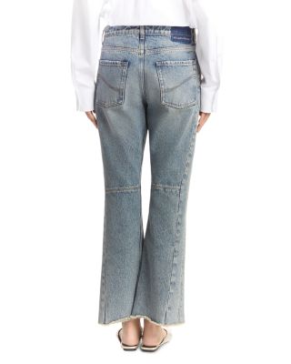 Kick Flare Jeans in Mid Blue