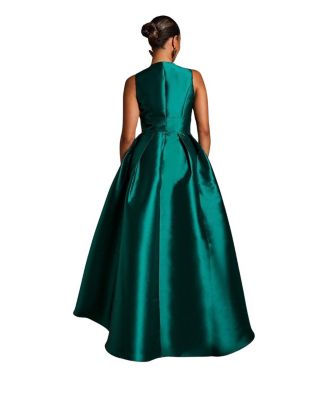 Sleeveless Plunge Waterfall Maxi Dress