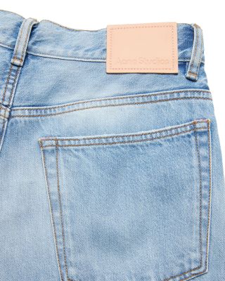 Straight Jeans in Light Blue