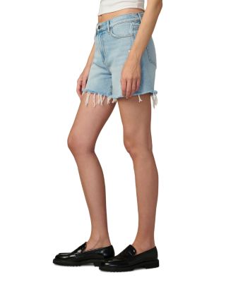 The Ozzie Mid Rise Shorts in Becoming